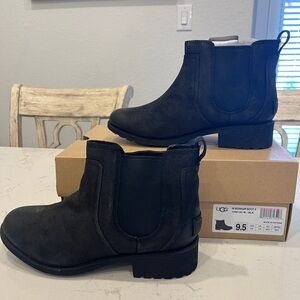 UGG Australia Women's Bonham II Black‎ US 9.5 Leather Fur  Ankle Boots NEW